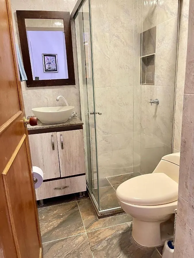 Hermoso Apartamento En Zona Central De Medellin 0*,