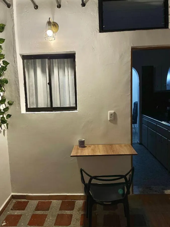 Hermoso Apartamento En Zona Central De Medellin